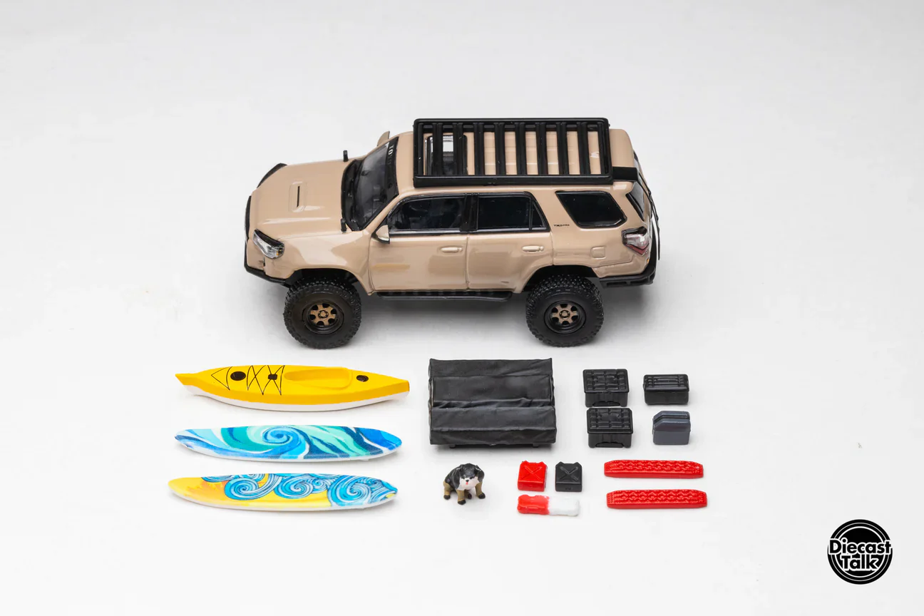 DiecastTalk Exclusive GCD Toyota 4Runner Pre-Runner (Madpews)with dog and Accessories Quicksand colour - Image 4