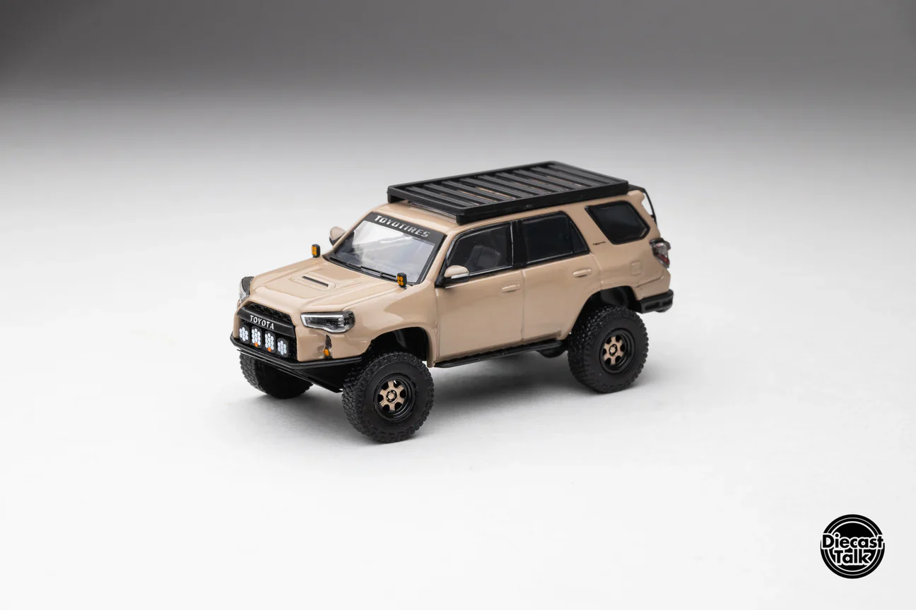 DiecastTalk Exclusive GCD Toyota 4Runner Pre-Runner (Madpews)with dog and Accessories Quicksand colour - Image 7
