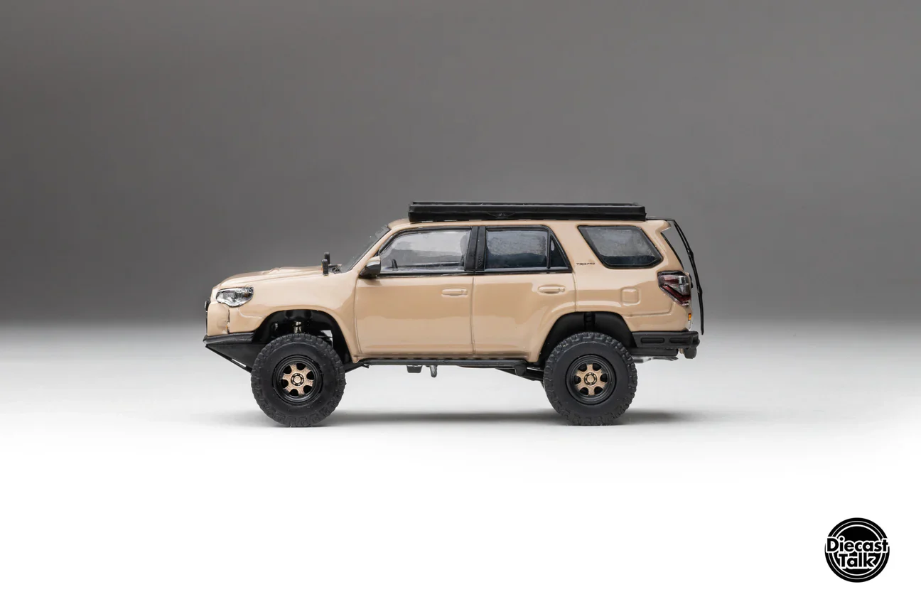 DiecastTalk Exclusive GCD Toyota 4Runner Pre-Runner (Madpews)with dog and Accessories Quicksand colour - Image 8