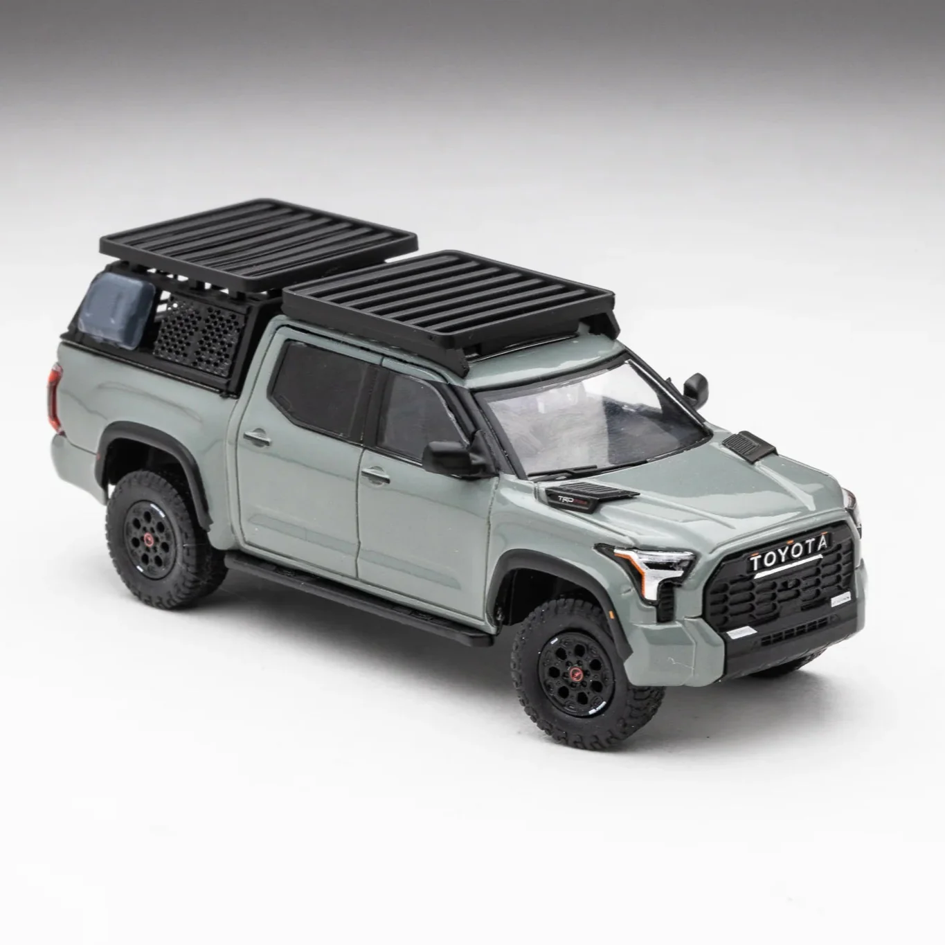 DiecastTalk Exclusive GCD Toyota Tundra TRD PRO Lunar Rock with roof rack & accessories - Image 6