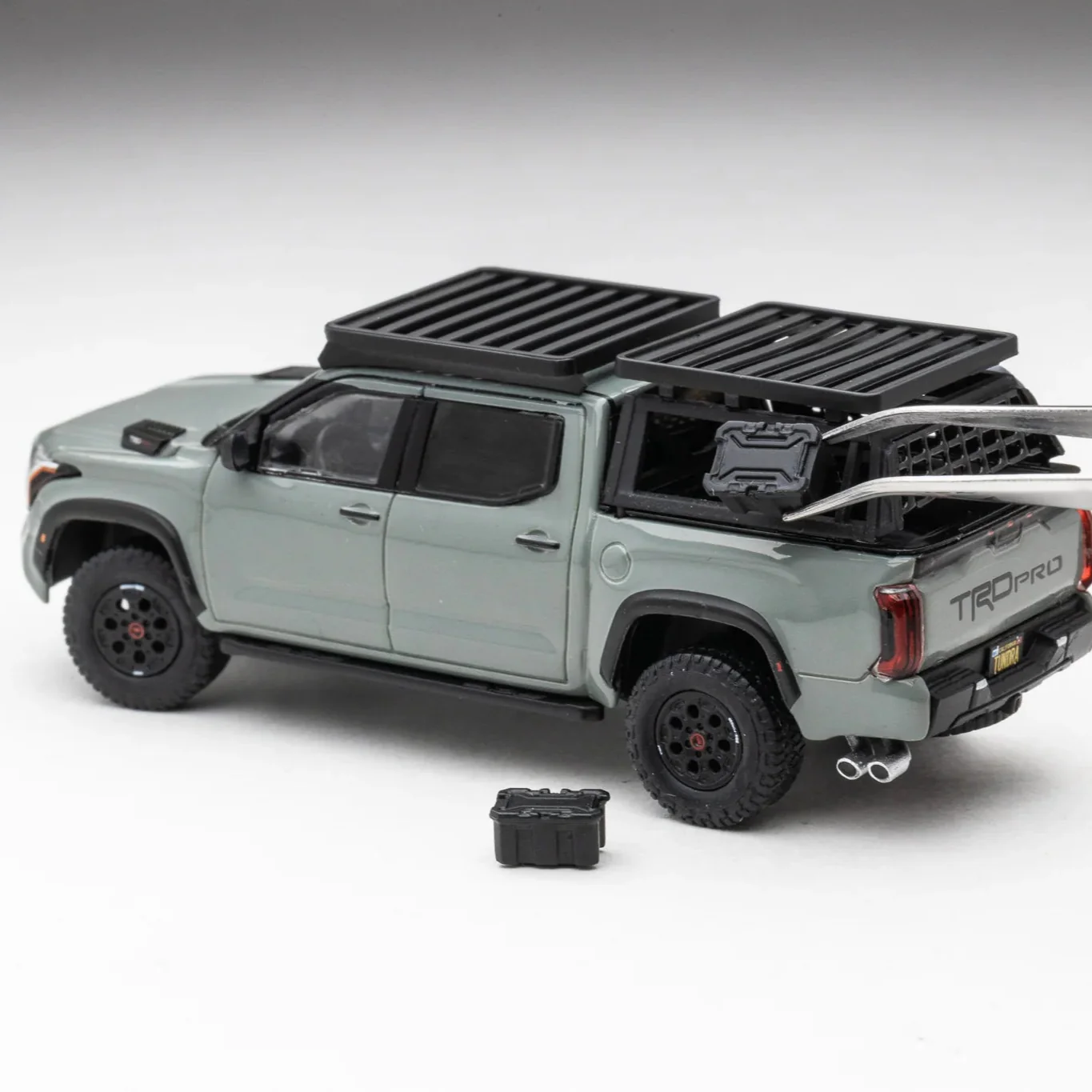 DiecastTalk Exclusive GCD Toyota Tundra TRD PRO Lunar Rock with roof rack & accessories - Image 7