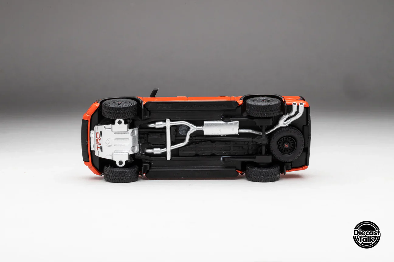 DiecastTalk Exclusive GCD Toyota Tundra TRD PRO Solar Octane with accessories - Image 11