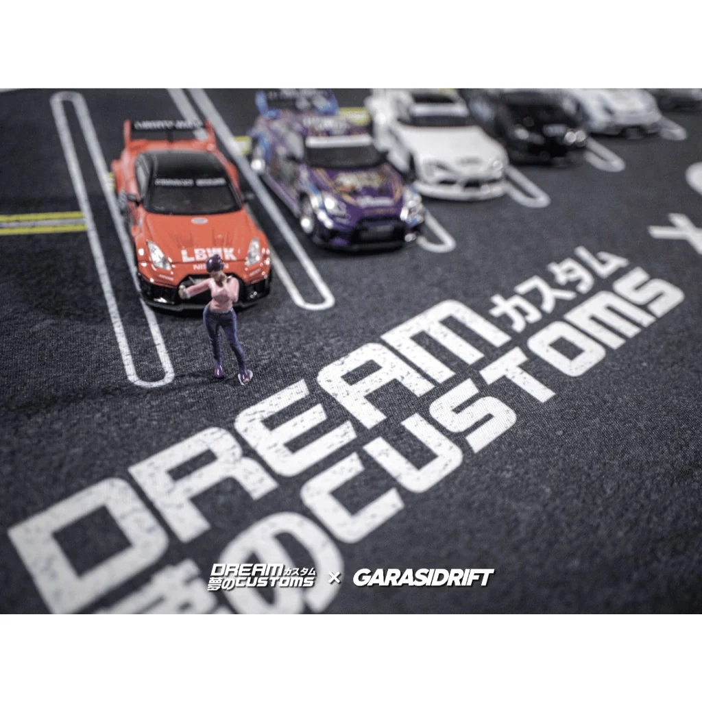 Dream Customs x GarasiDrift Initiate XL 1:64 Diorama Mat IDE11 XLGD - Image 4