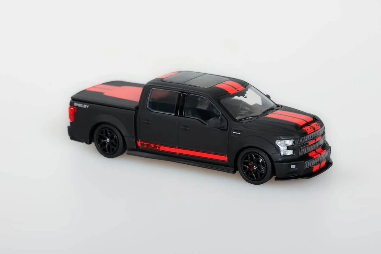 Funny Model 1:64 Shelby F150 Black or Red - Image 2
