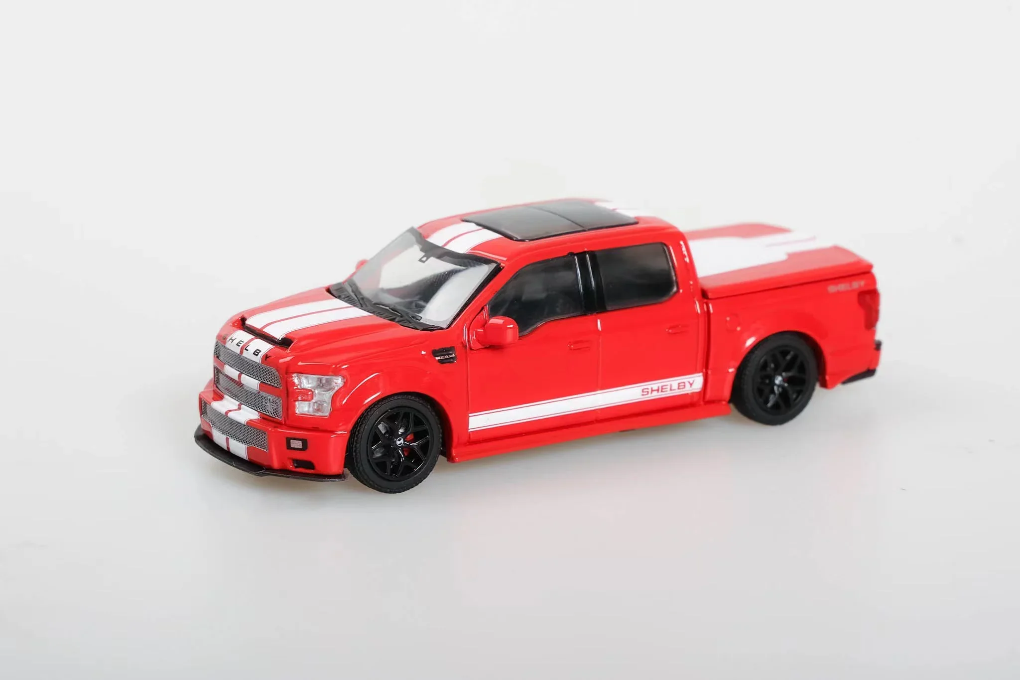 Funny Model 1:64 Shelby F150 Black or Red - Image 3