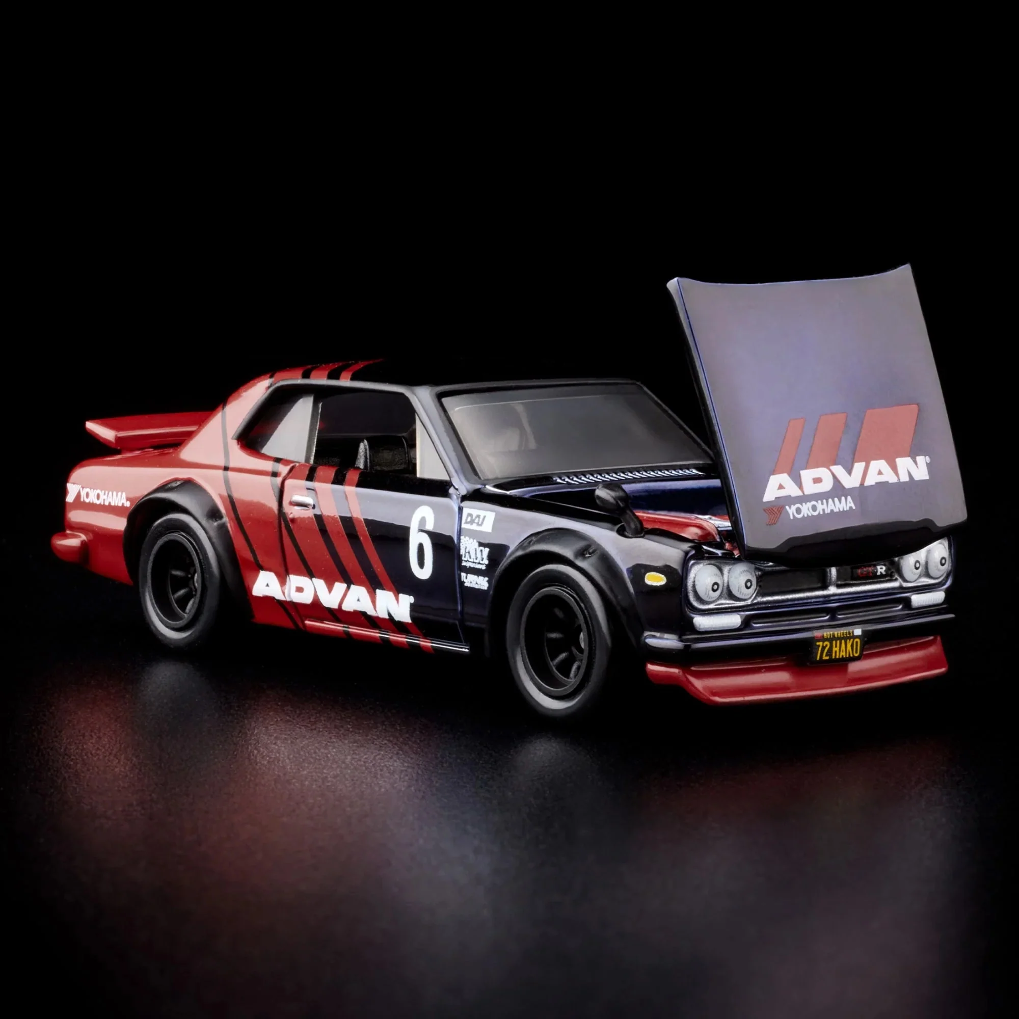 Hot Wheels 2024 RLC 1972 Skyline H/T 2000GT-R Advan - Image 4