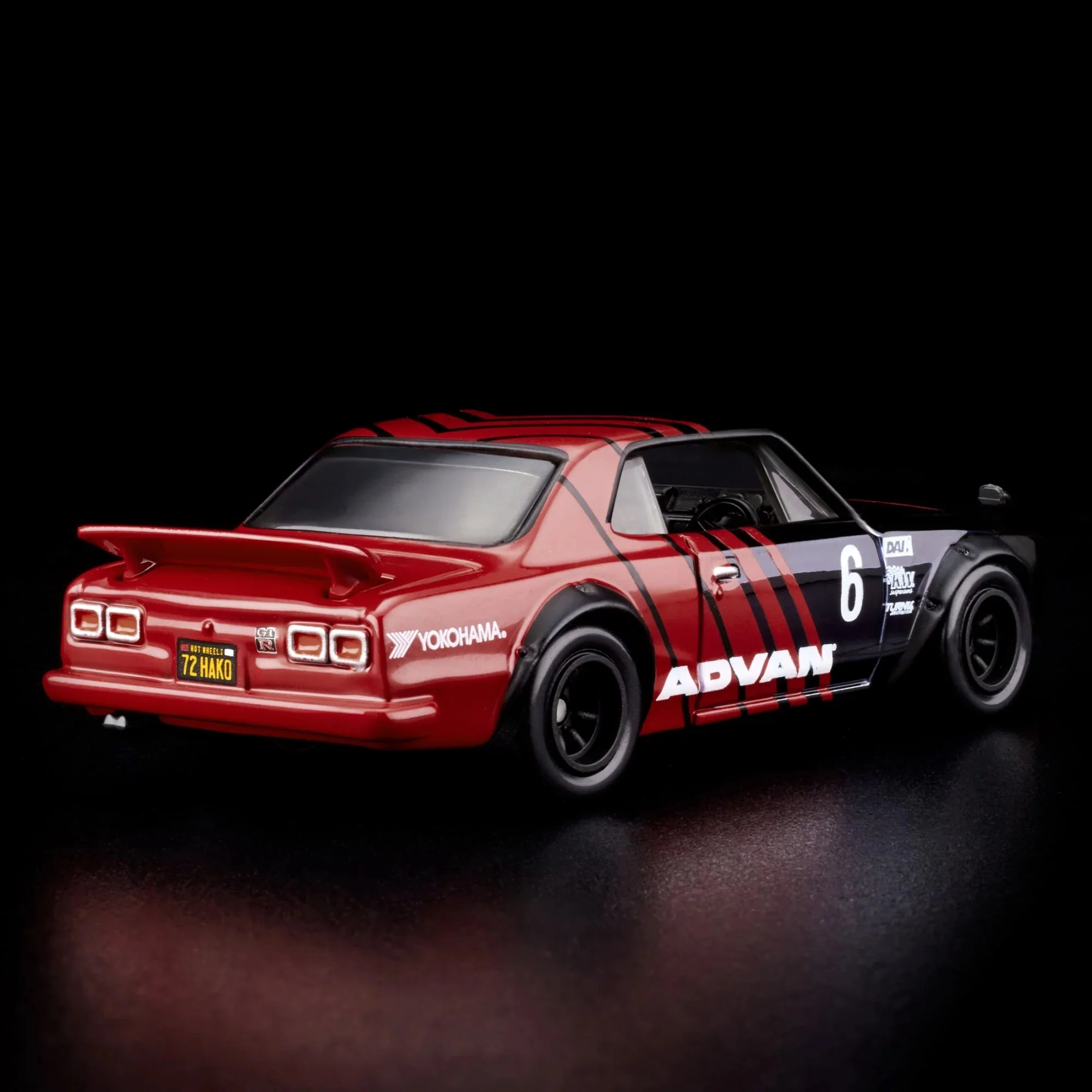 Hot Wheels 2024 RLC 1972 Skyline H/T 2000GT-R Advan - Image 7