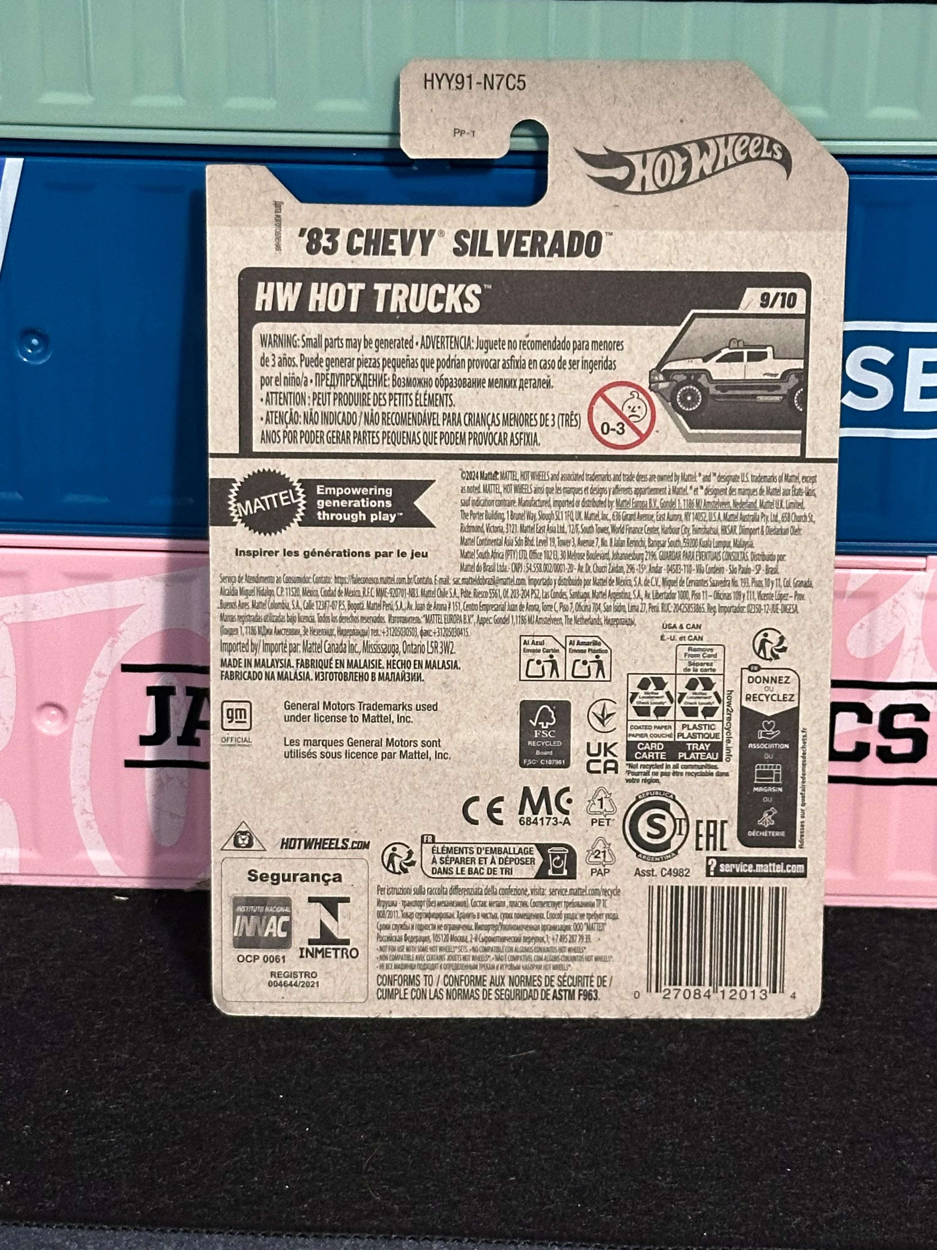 Hot Wheels 2025 '83 Chevy Silverado Mainline 157/250 - Image 3