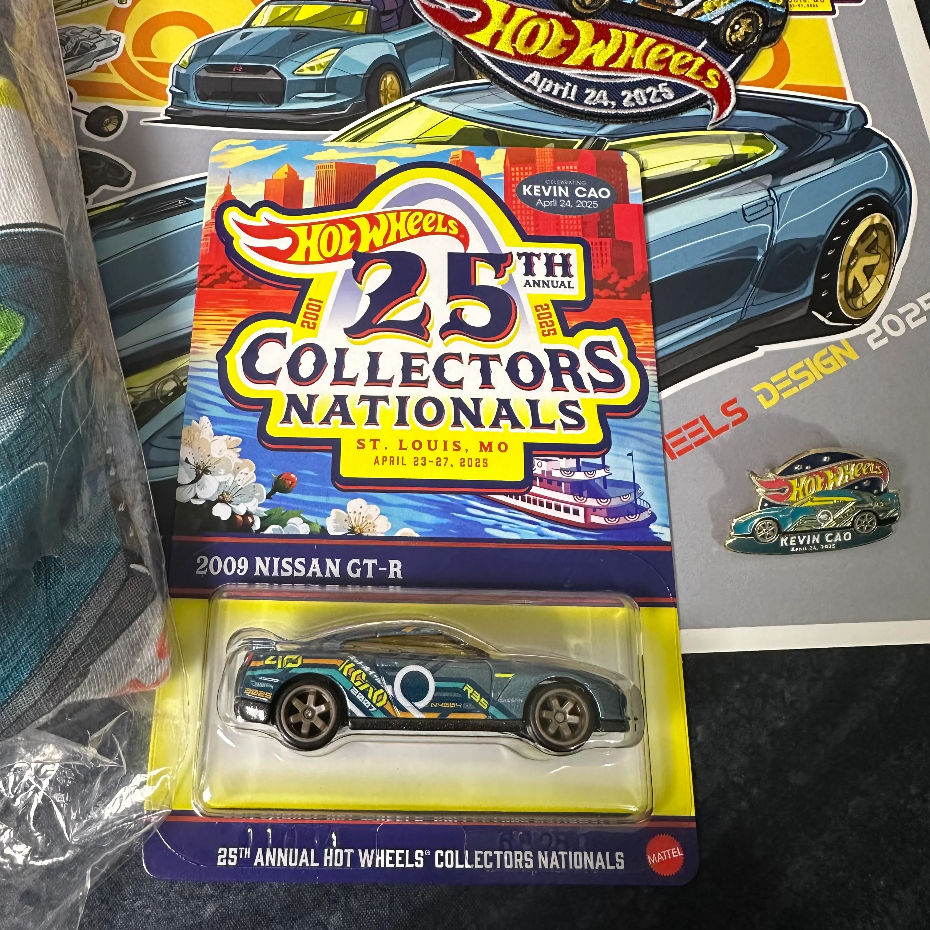 Hot Wheels 2025 Collectors Nationals Nissan Skyline Full Dinner Set - Image 4