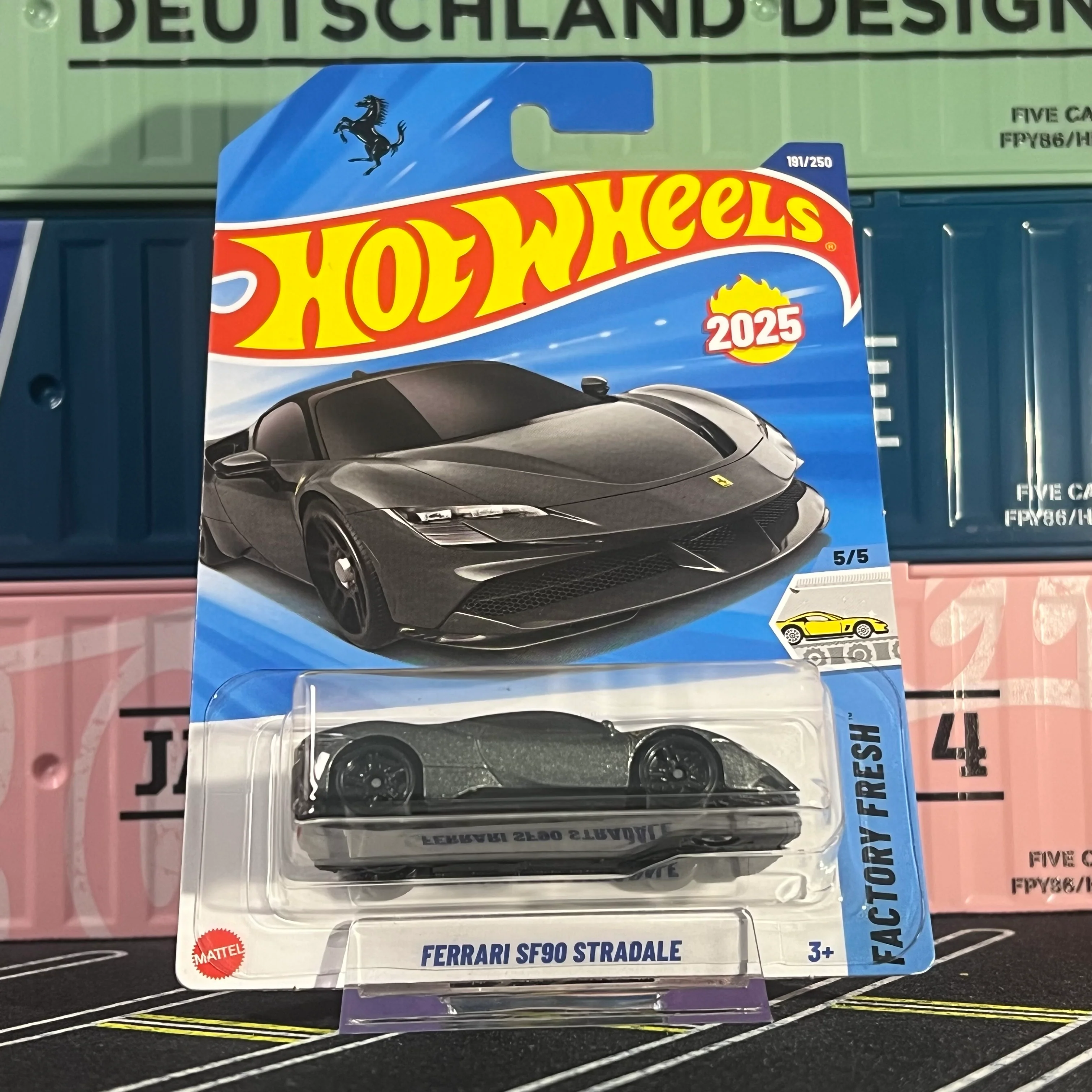 Hot Wheels 2025 Mainline Ferrari SF90 Stradale 191/250 - Image 3
