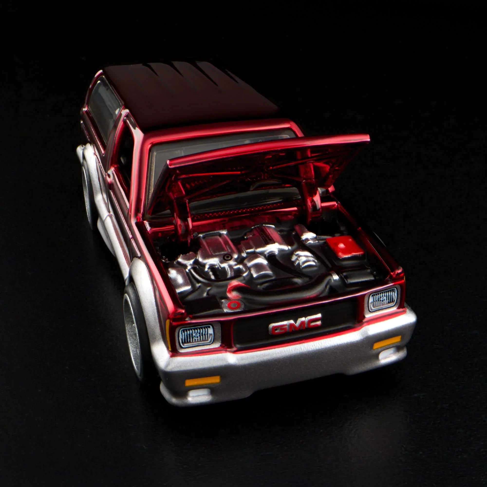 Hot Wheels 2025 RLC 1992 GMC Typhoon - Image 8