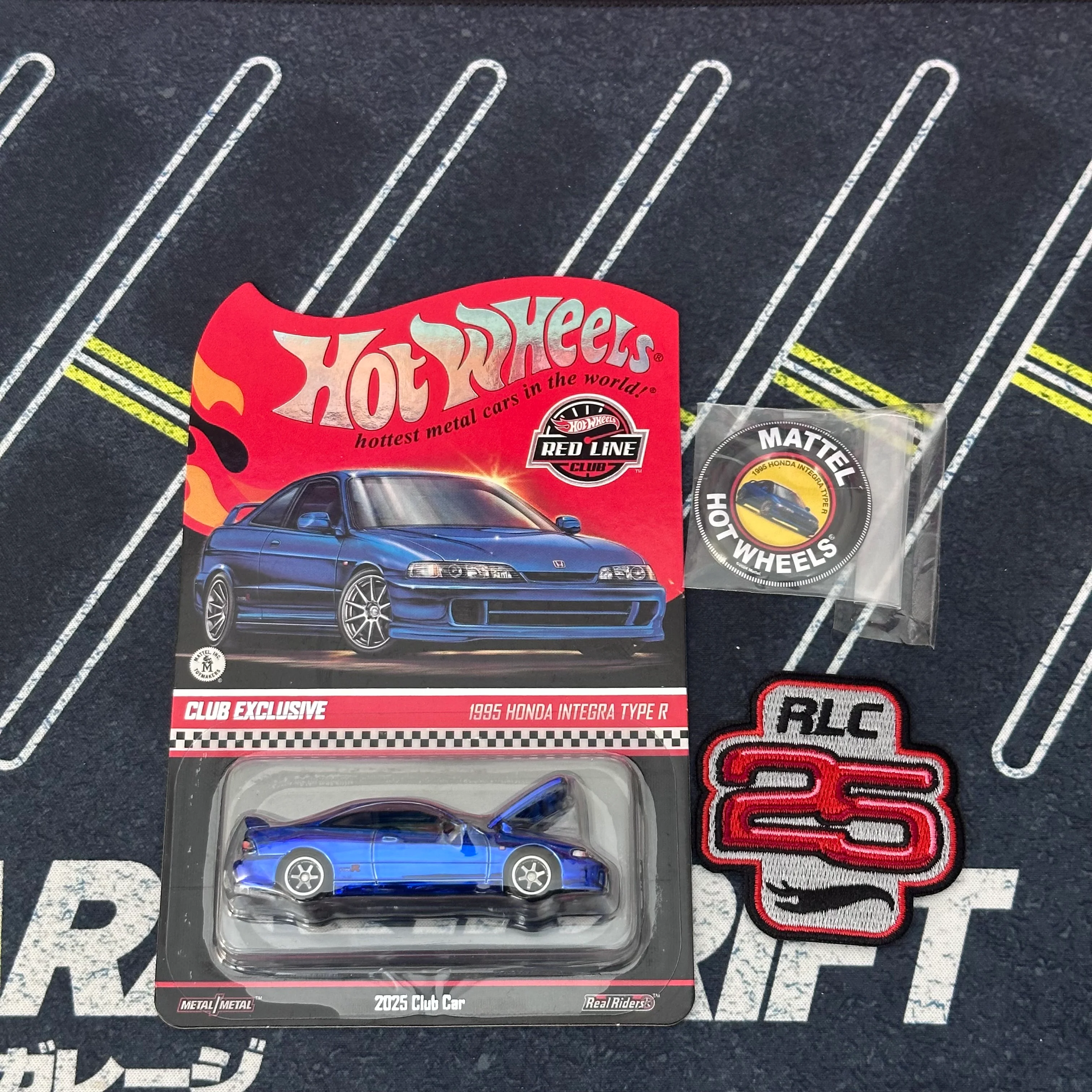 Hot Wheels 2025 RLC 1995 Honda Integra Type R - Image 3