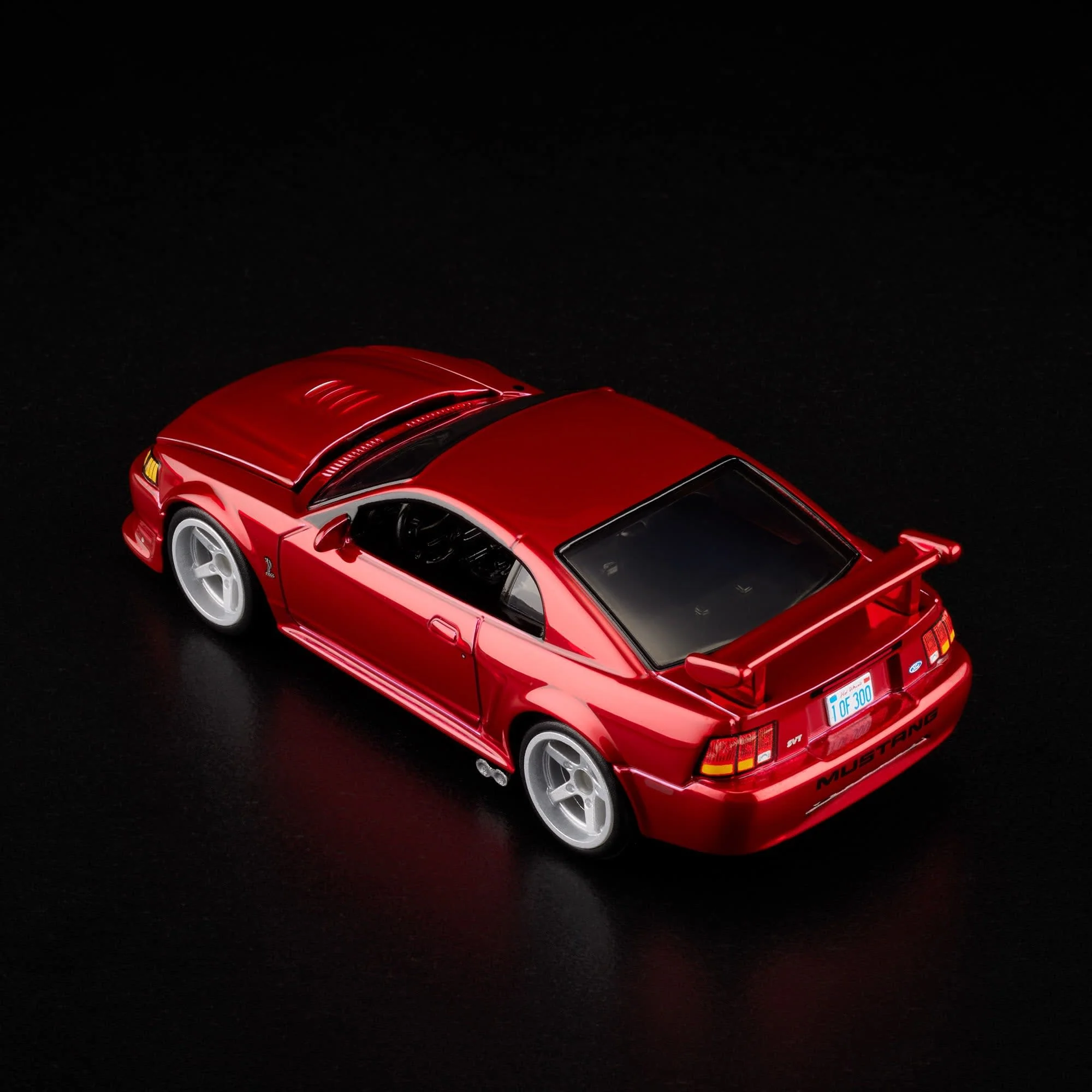 Hot Wheels 2025 RLC Exclusive 2000 Ford Mustang SVT Cobra R bright red - Image 4