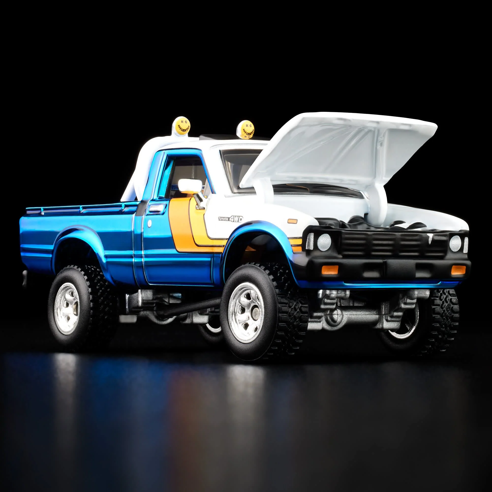 Hot Wheels 2025 RLC Exclusive ’81 Toyota SR5 4WD - Image 2