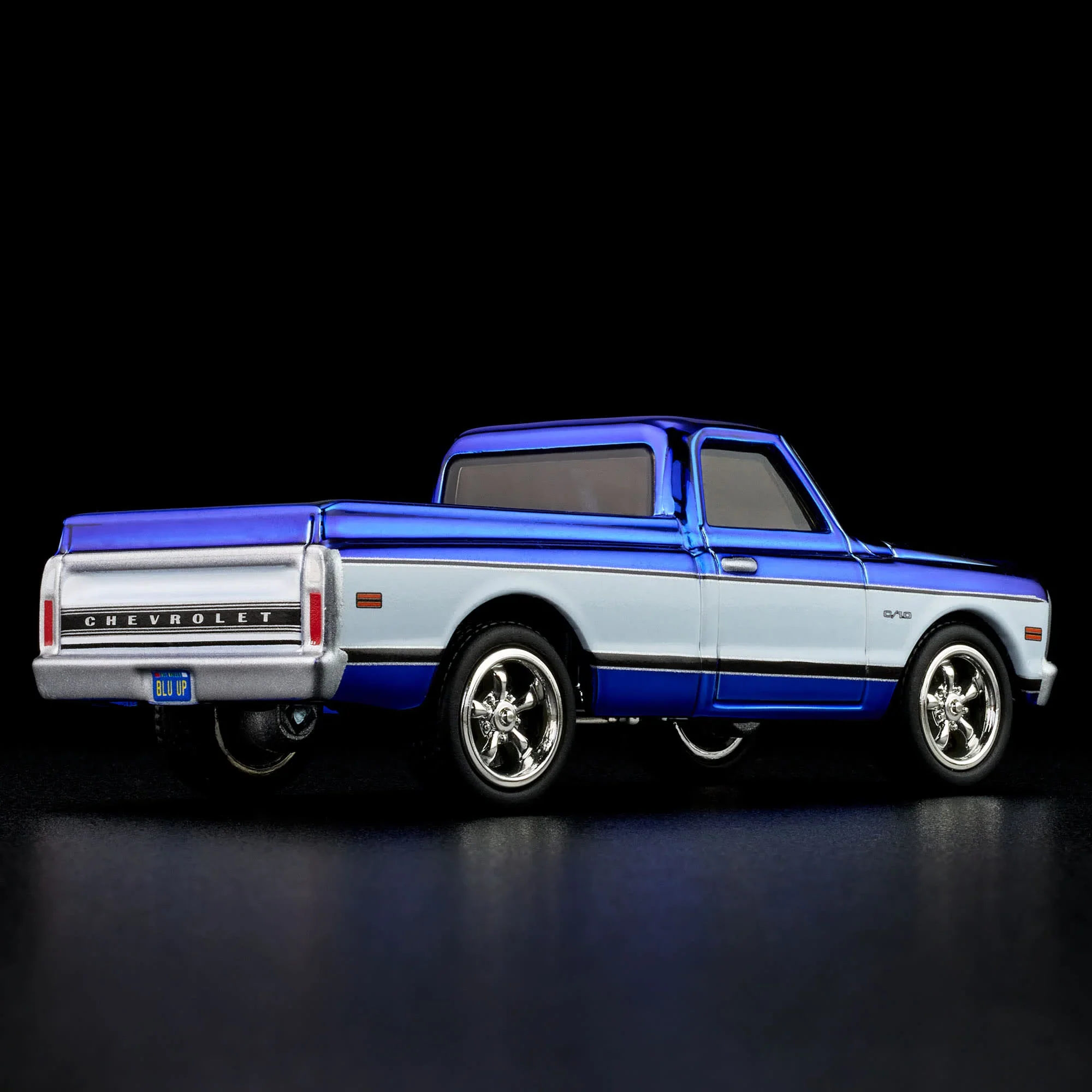 Hot Wheels RLC 1969 Chevy C10 Navy Blue - Image 14