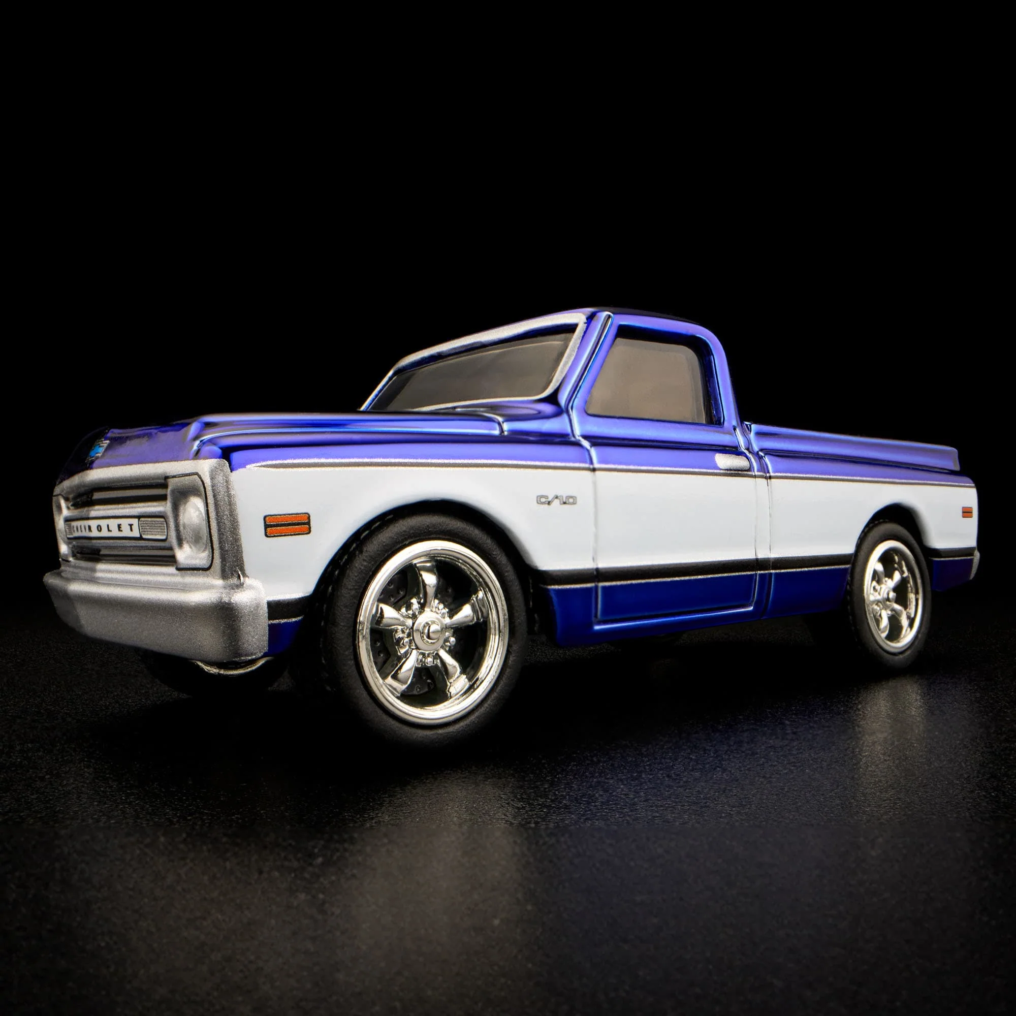 Hot Wheels RLC 1969 Chevy C10 Navy Blue - Image 19