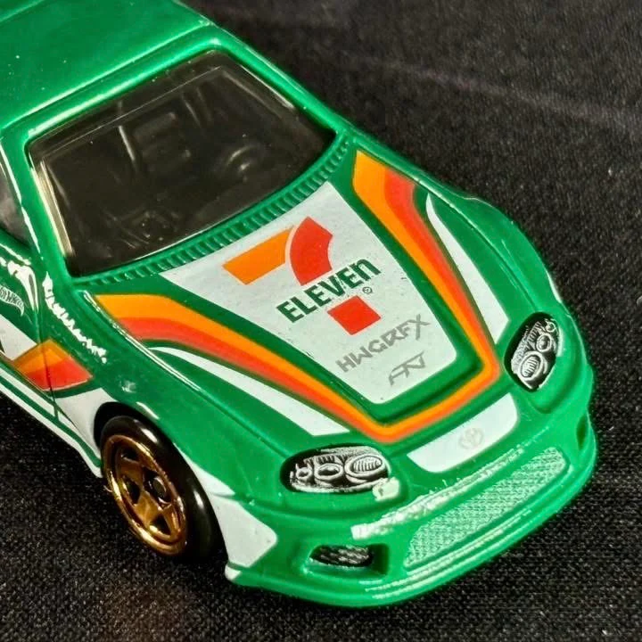 Hot Wheels Silver Series 2025 7-Eleven Toyota Supra - Image 4