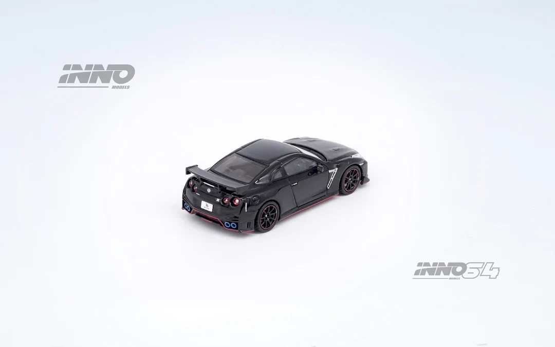 INNO64 1:64 Nissan GT-R (R35) Nismo - Image 4