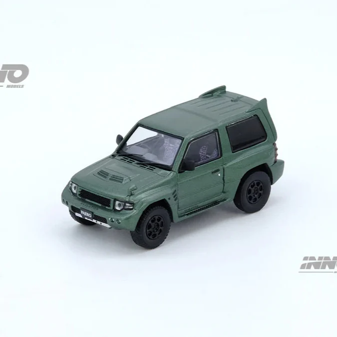 INNO64 Mitsubishi Pajero Evolution Satin Green - Image 3
