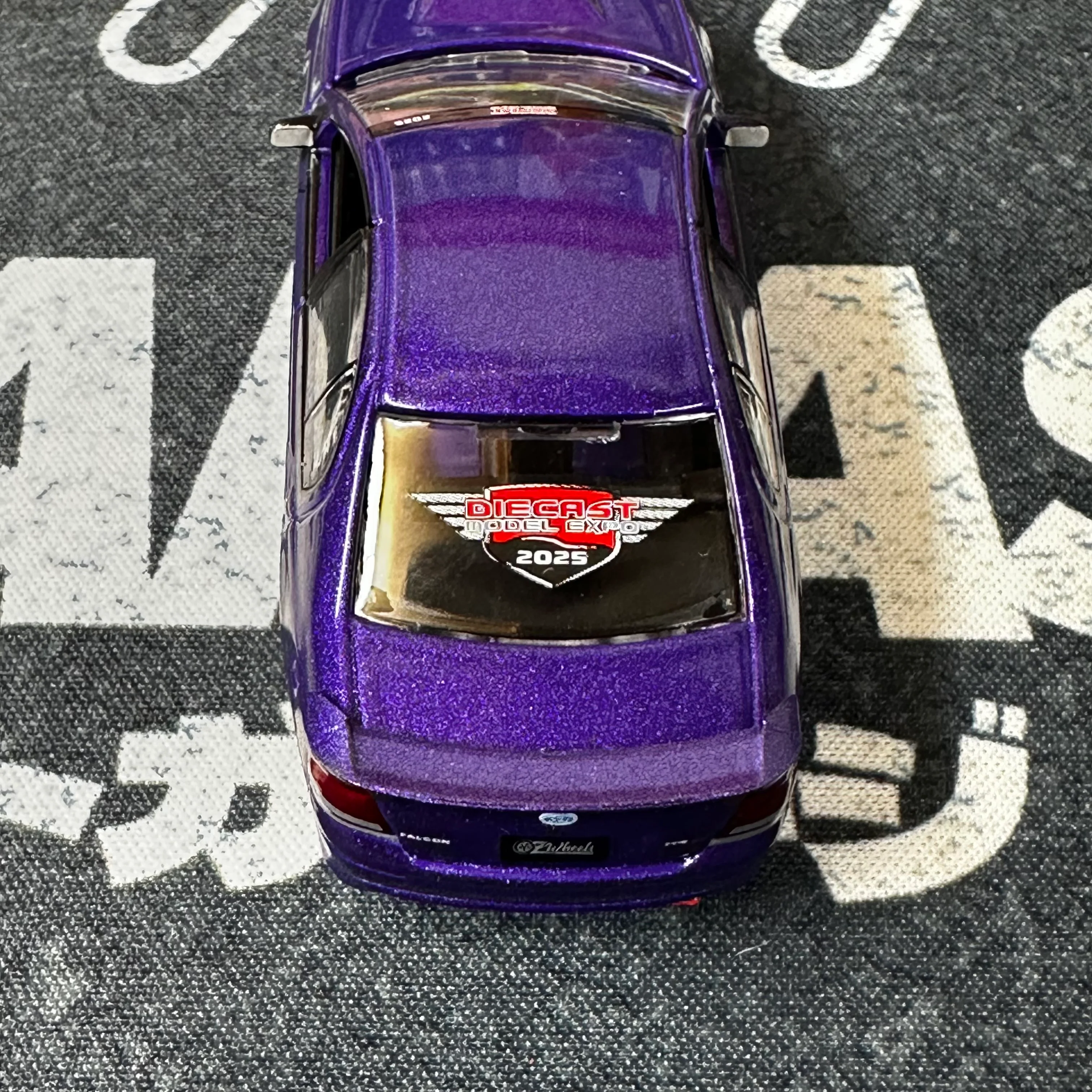 *LOOSE* OZ Wheels 2025 Diecast Model Expo 2003 Ford BA XR8  Redbellies - Image 3