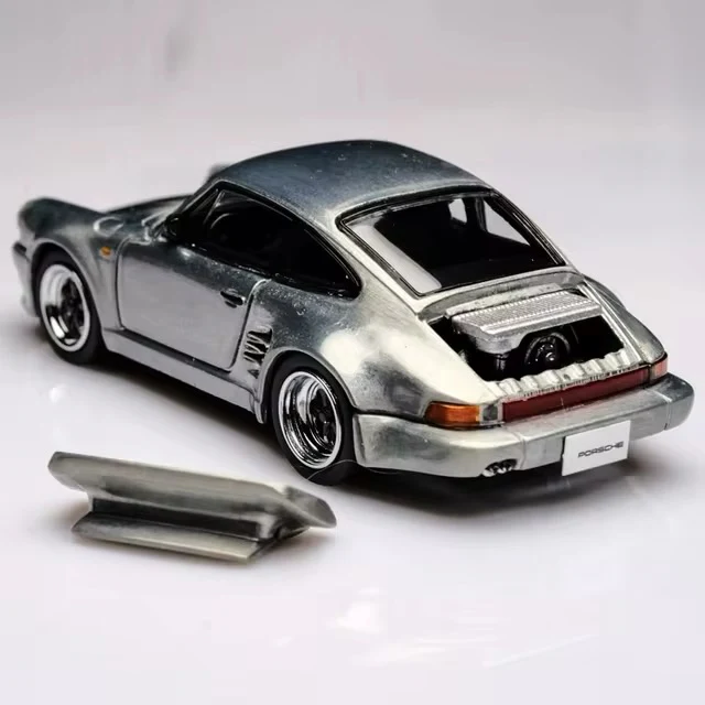 Master 1:64 Porsche 930 RWB Black Bird (6 Colour Options) - Image 11