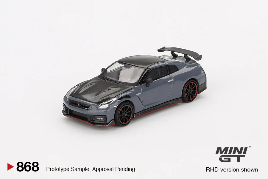 Mini GT 1:64 Nissan GT-R R35 Nismo Stealth Grey #868 - Image 4