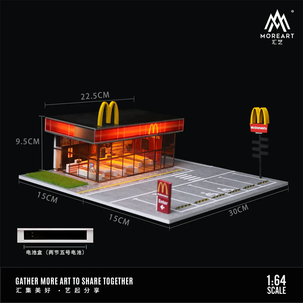 MOREART McDonalds Restaurant Parking Lot Scene 1:64 Diorama with LED Lighting - Image 2