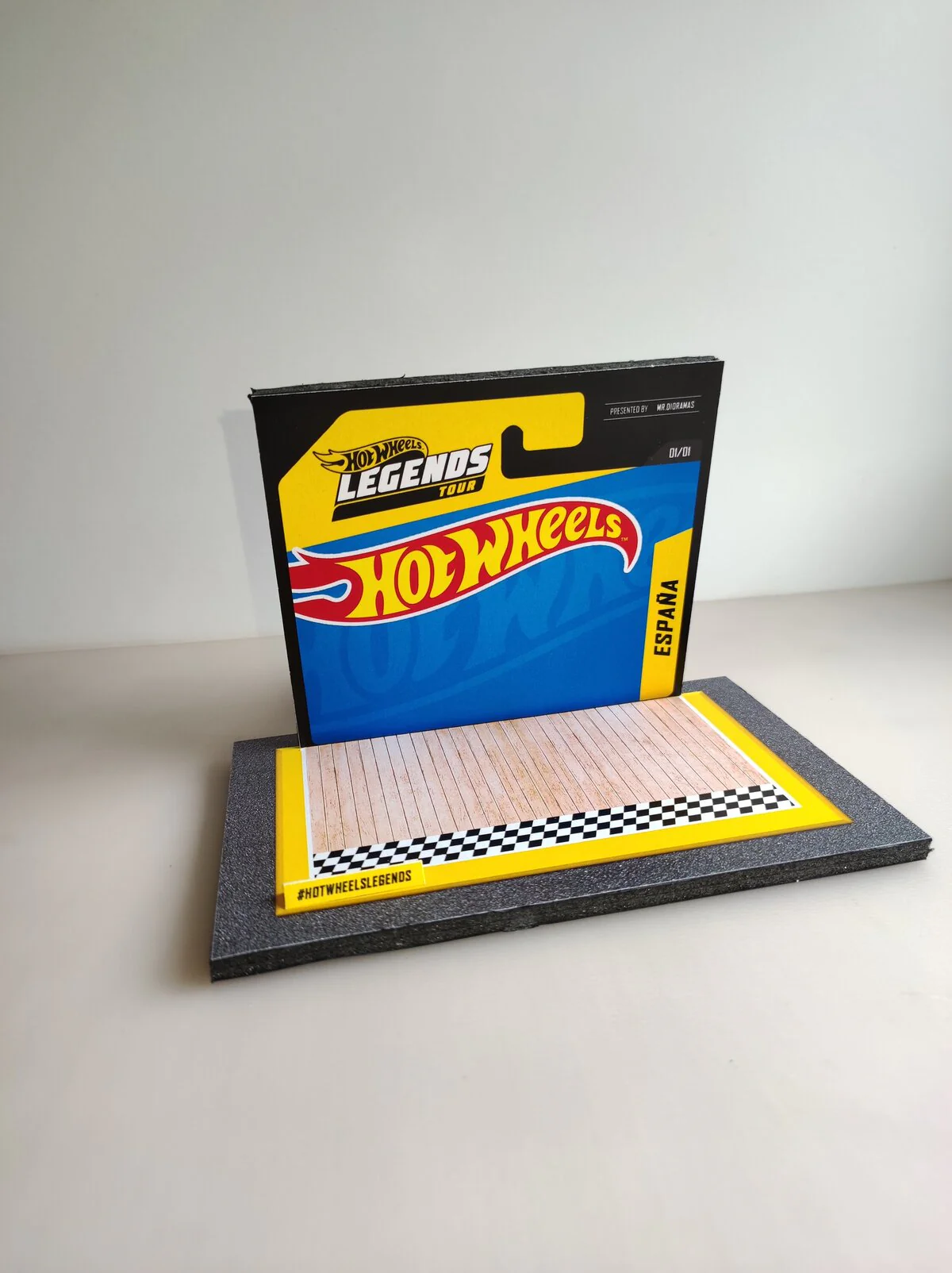 Mr Dioramas Hot Wheels Legends Tour Australia Scene - Image 4